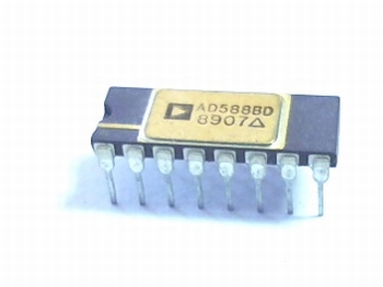 AD588BD  v-ref programmable 5V/10V