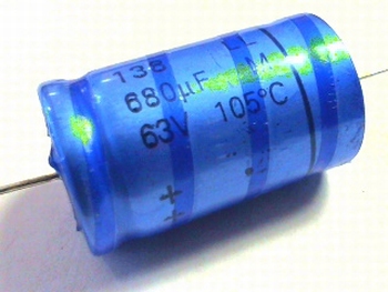 Electrolytic capacitor 680uF - 63 volts axial