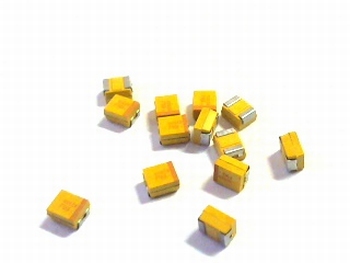 SMD Tantal capacitor 10uf 10V TAJB106K010R