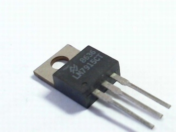 LM7915 Spanningsregelaar