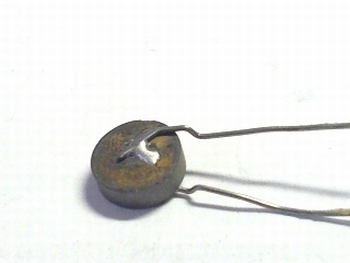 PTC thermistor 14,7 Ohm type YS2544