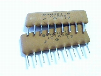 Ceramic capacitor network 8 x 100pf