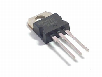Transistor BD242B