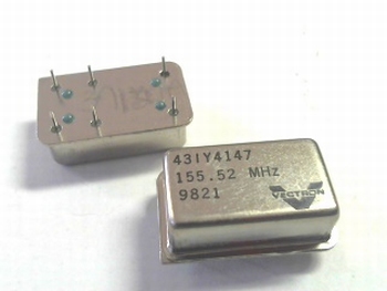 Quartz crystal oscillator 155,52 mhz