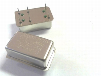 Quartz crystal oscillator 65,536 mhz
