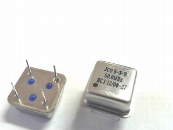 Quartz crystal oscillator 50 mhz square