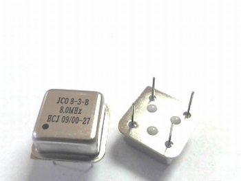 Quartz crystal oscillator 8 mhz