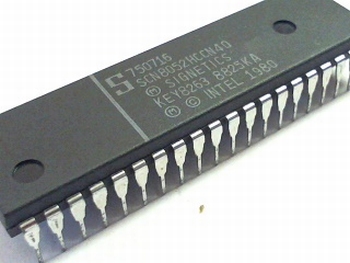 SCN8052HCCN40 8 BIT MICROCONTROLLER