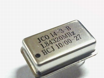 Quartz kristal oscillator 1,84320 mhz