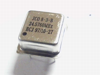 Quartz crystal oscillator 24,5760 mhz