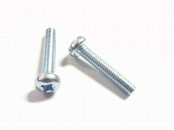 Screw with philips head 16mm M3 thread