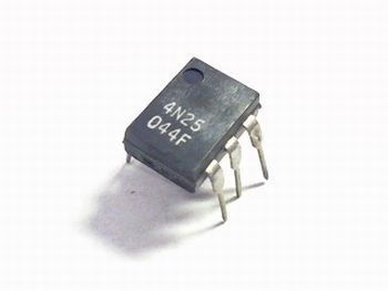 4N25 Optocoupler