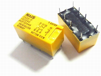 Relay DS2E-F-DC24V DPDT 24 VDC