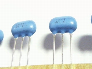 Ceramic resonator 12 Mhz 3 pins