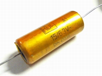 Electrolytische bipolaire condensator  ROE 15 uF 63 Volt