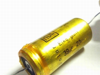 Electrolytic capacitor bipolar 39 uF 23Volts