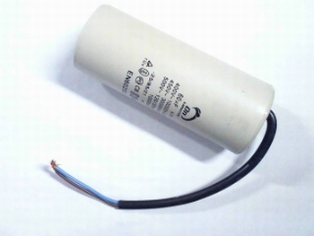 Startcapacitor 60 uf with connection wires