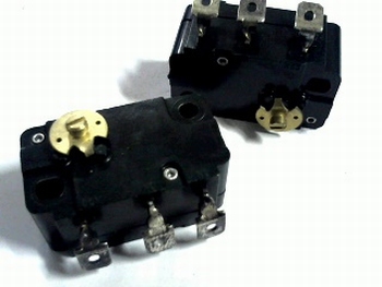 Microswitch with turn switch at the side
