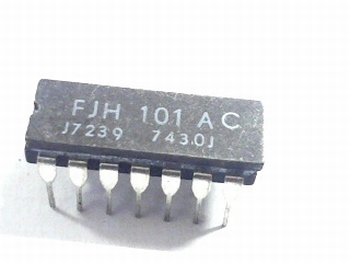 FJH101 - TTL single 8-input nand gate (7430) NOS
