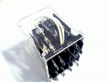Relay Matsushita HP3-DC 24 Volts 3PDT - 3 poles