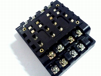 Relaisvoet HP4-SF voor HP4 4-polig relais met schroefcontact