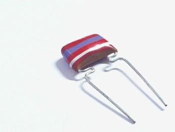 MKT capacitor 2,7 nF 250V