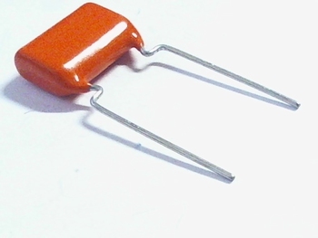 MKT capacitor 820 nF 100V