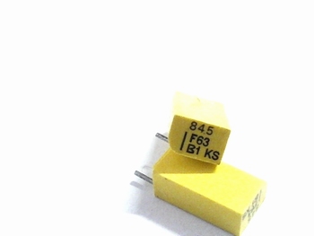 Styroflex capacitor 845 pf radial