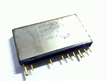 Motorola NLD6592A Hybrid, Encapsulated Phase Lock Loop