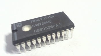 74HCT4515 4/1-of-16 Decoder/Demultiplexer with Input Latches