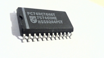 74HCT646T Octal bus transceiver/register;3-state SMD
