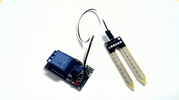 Humidity dependent relay module with ground sensor
