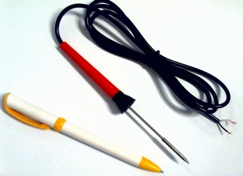 Very fine soldering iron 8 watts 12 volts