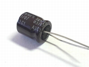 Electrolytic capacitor 680uf - 10 volts